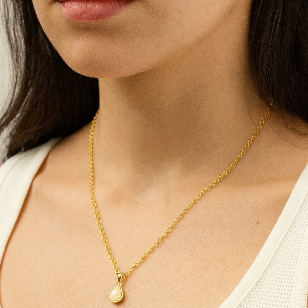 Gold Filled Teardrop Pearl Necklace | Minimalist Pendant |